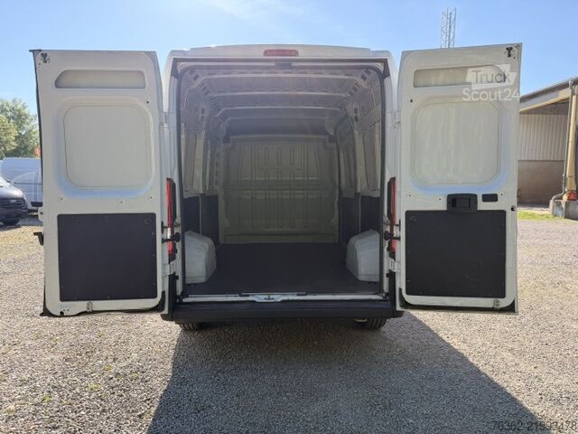 Panelinis furgonas FIAT Ducato Kasten 30 140 L2H2 3450 Klima