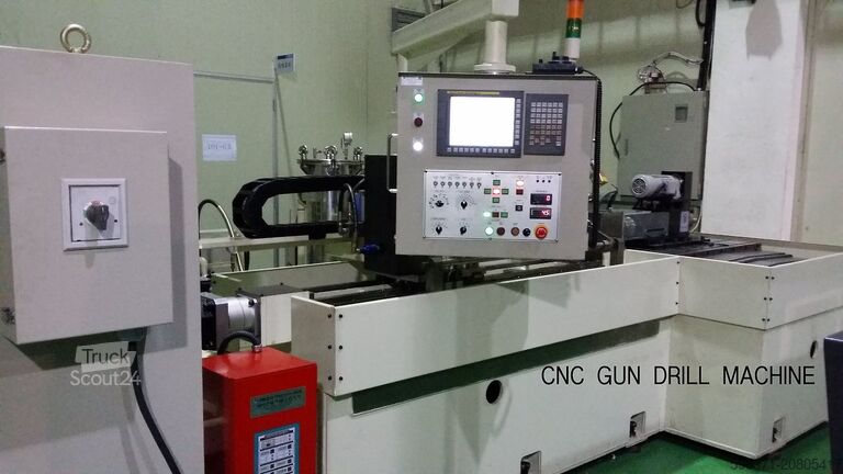 Bauer GmbH Nutzfahrzeuge-Baumaschinen Bauer GmbH Nutzfahrzeuge-Baumaschinen Bauer GmbH Nutzfahrzeuge-Baumaschinen