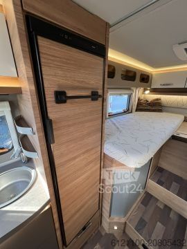 Напівінтегрований кемпер Weinsberg CaraCompact 600 MEG EDITION [PEPPER] Luftfed. HA / Solar / Rollerb.