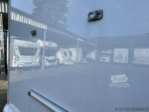 Halvintegrerad husbil Weinsberg CaraCompact 600 MEG EDITION [PEPPER] Luftfed. HA / Solar / Rollerb.