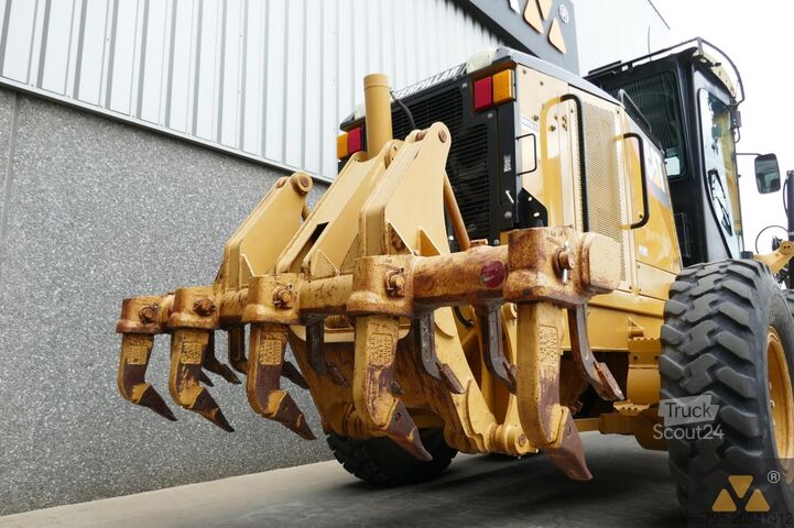 Grader Caterpillar 120M