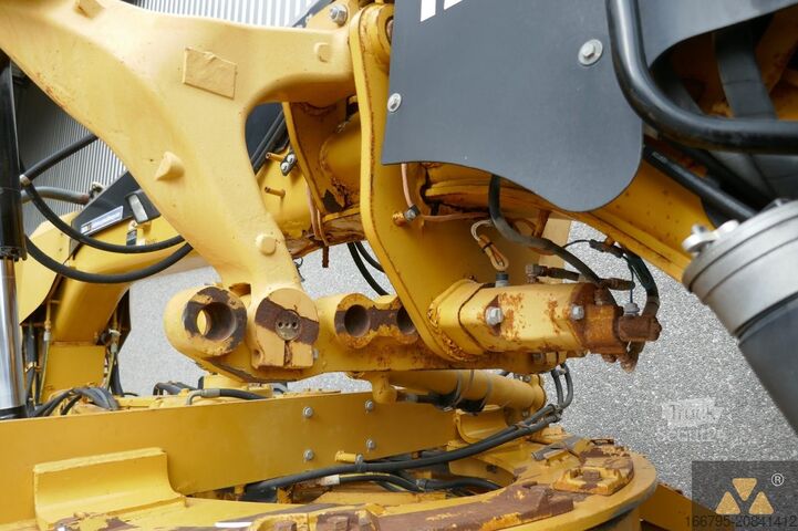 Grader Caterpillar 120M