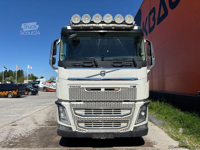 Wywrotka Volvo FH 16 750 8x4*4 BOX L=6080 mm