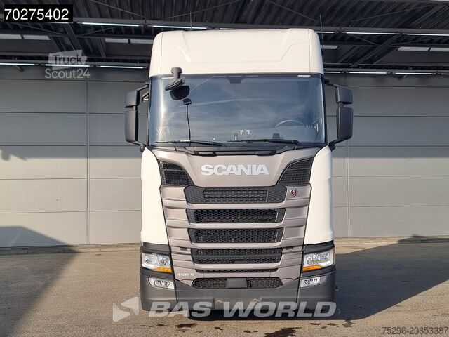 Standard tractor Scania S460 4X2 Retarder 2xTanks ACC Euro 6