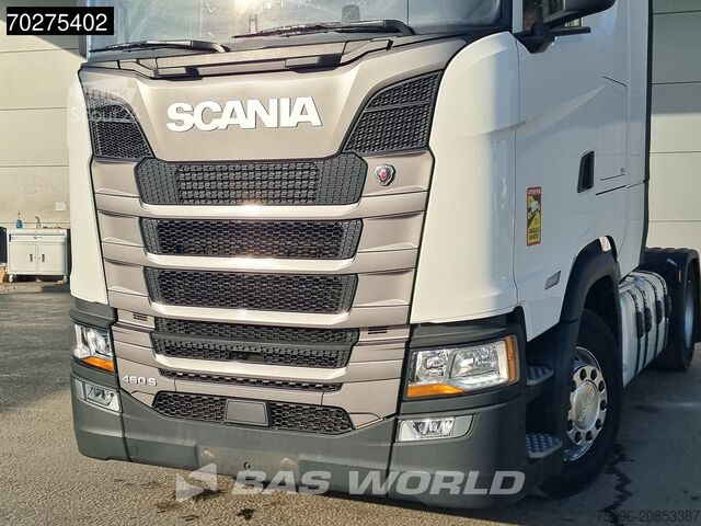 Standard tractor Scania S460 4X2 Retarder 2xTanks ACC Euro 6
