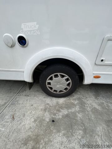 Kemperis 2023 Ford Transit Etrusco | Manuale | Completamente equipaggiato
