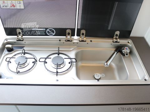 Автодім Bürstner Eliseo C 602