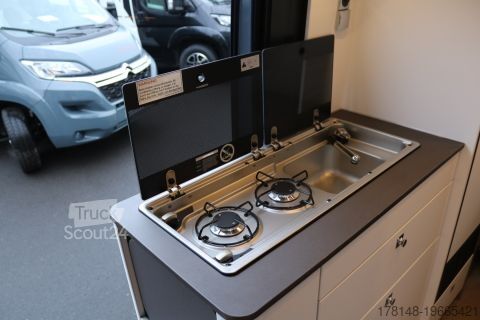 Автодім Bürstner Eliseo C 642