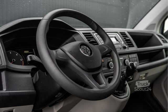 Minibus VOLKSWAGEN T6 Transporter T6 Kombi *2.0TDI L2H1 | 9 sitze |