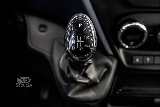 Pick-up furgon IVECO Daily 35S18D 375 | 3.0 180PK | Hiab 013 | 3.5T T