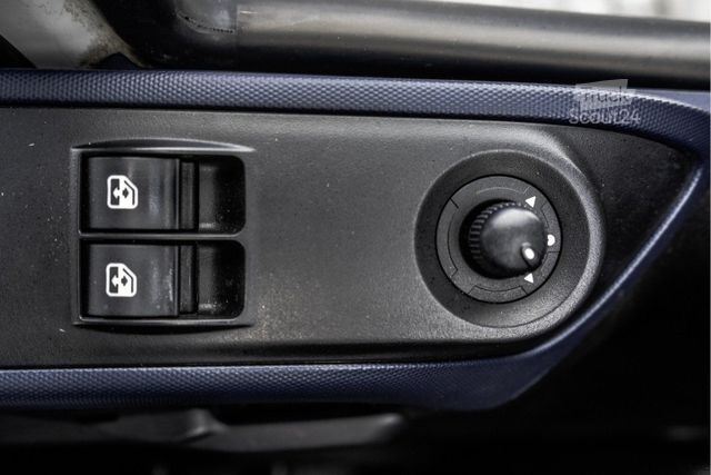 Furgoneta IVECO Daily 35S18D 375 | 3.0 180PK | Hiab 013 | 3.5T T