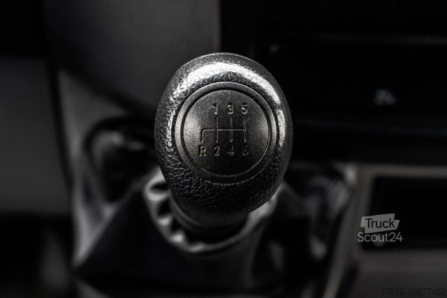 Dodávka s vysokou střechou MERCEDES-BENZ Sprinter 311 CDI L2H2 | Euro 6 | Volledig ingeri