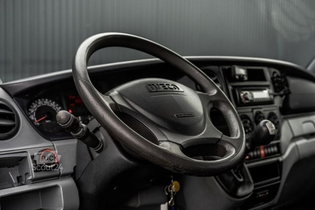 Kombijevsko vozilo IVECO Daily 35C12 D 345 | Palfinger PK 1800 | DC | 6-Z