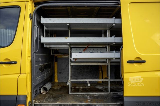 Furgão de painéis VOLKSWAGEN Crafter 2.0TDI L2H1 | Euro 6 Rioned Profijet 200