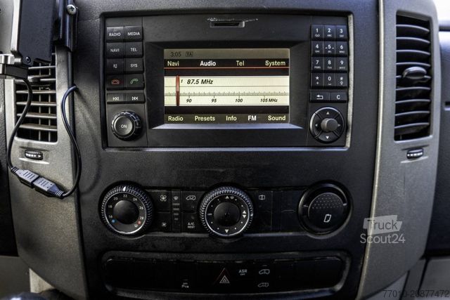 Furgão de painéis VOLKSWAGEN Crafter 2.0TDI L2H1 | Euro 6 Rioned Profijet 200