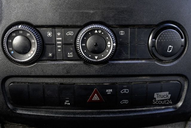 Furgão de painéis VOLKSWAGEN Crafter 2.0TDI L2H1 | Euro 6 Rioned Profijet 200