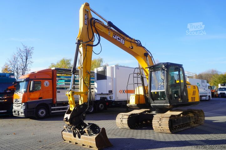 Rupsgraafmachine JCB JS 145LC crawler excavator / 4800 MTH