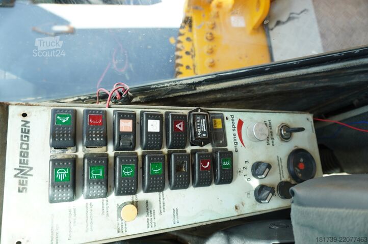 Terepdaru - 4 db Sennebogen 630 rough terrain crane / 30 m / 30 t