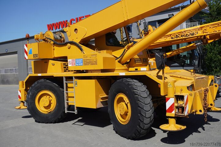 Terepdaru Locatelli Gril 830 C rough terrain crane/ 1700 MTH