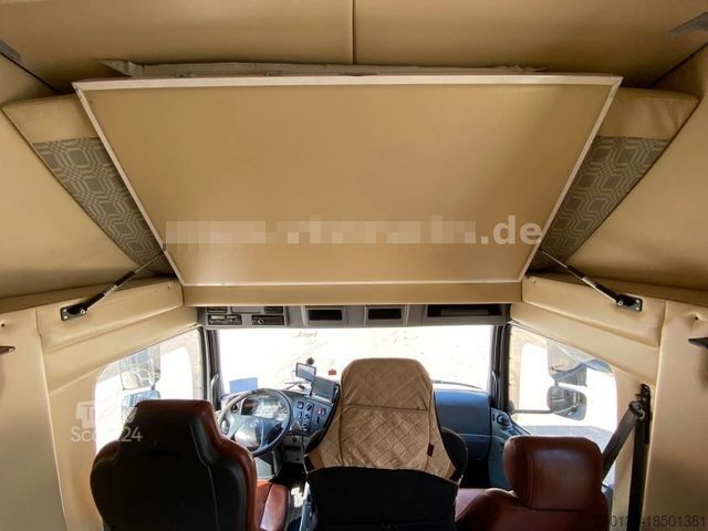 Viehtransporter LKW MERCEDES-BENZ Atego 818 Pferdetransporter