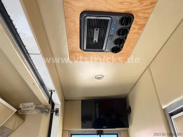 Viehtransporter LKW MERCEDES-BENZ Atego 818 Pferdetransporter