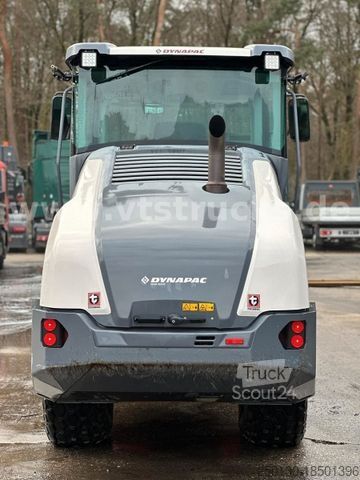 Enkelvoudige trommelwals DYNAPAC CA 1500D Walzenzug Bj. 2016 *232 std.*