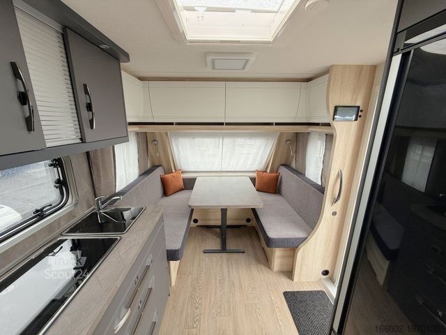 Caravane HOBBY De Luxe 495 WFB Modell 2026 ausgestellt!