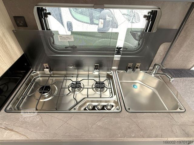 Caravane HOBBY De Luxe 495 WFB Modell 2026 ausgestellt!