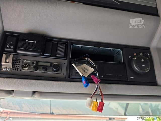Koelwagen VOLVO FH 480 Kühler mit Kühlanhänger, LBW+Türen