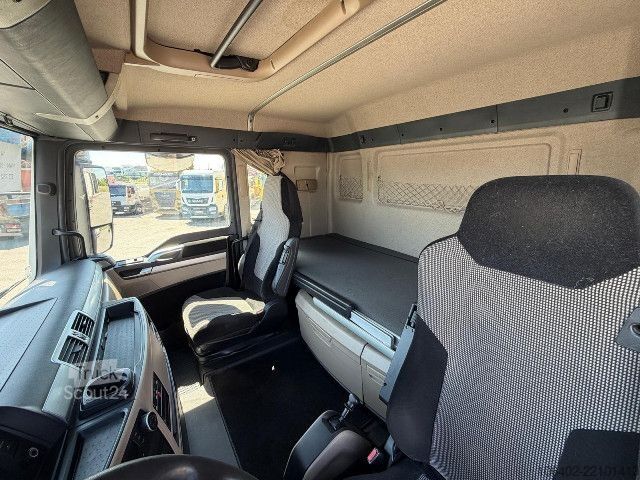 Камион за опасни материали MAN TGX 18.460 4x2 BLS ADR FL, EX, AT
