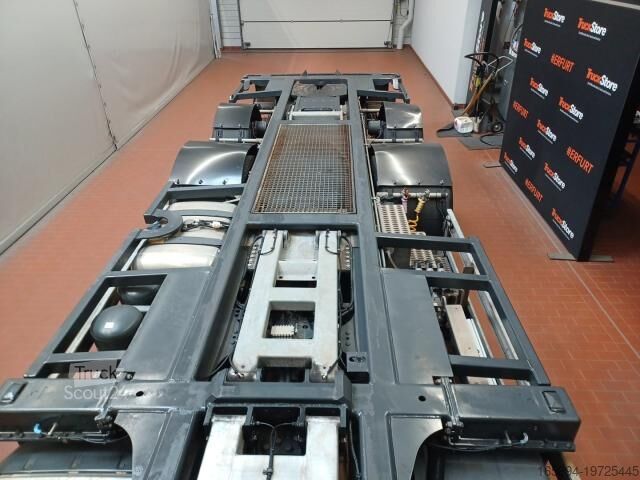 Camión con caja móvil Mercedes-Benz Antos 2543 WIESEL BDF Hubrahmen