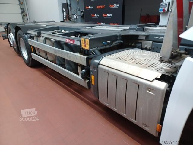 Camión con caja móvil Mercedes-Benz Antos 2543 WIESEL BDF Hubrahmen