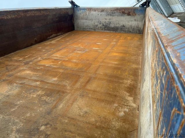 Tovornjak prekucnik MERCEDES-BENZ Arocs 2643 K 6x4 3-Achs Kipper Meiller