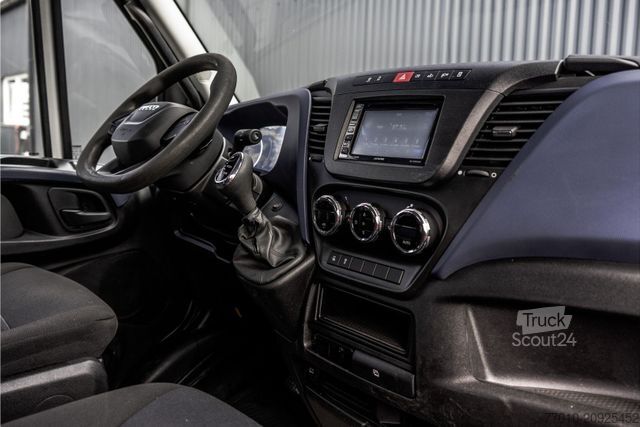 Furgon IVECO Daily 35S18D 375 | 3.0 180PK | Hiab 013 | 3.5T T