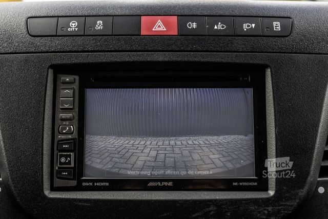 Furgon IVECO Daily 35S18D 375 | 3.0 180PK | Hiab 013 | 3.5T T