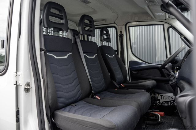 Furgon IVECO Daily 35S18D 375 | 3.0 180PK | Hiab 013 | 3.5T T