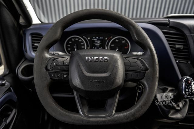 Furgon IVECO Daily 35S18D 375 | 3.0 180PK | Hiab 013 | 3.5T T