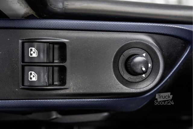 Furgon IVECO Daily 35S18D 375 | 3.0 180PK | Hiab 013 | 3.5T T