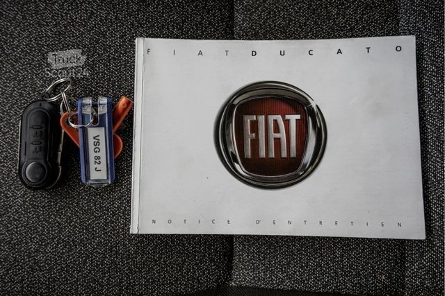 Furgão fechado FIAT Ducato **2.3 MultiJet | Bakwagen met Laadklep |