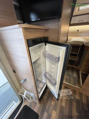 Teilintegriertes Wohnmobil WEINSBERG CaraSuite 700 ME Ehemaliger Mietwagen