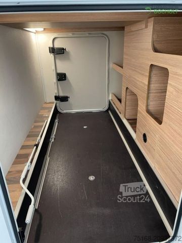 Teilintegriertes Wohnmobil WEINSBERG CaraSuite 700 ME Ehemaliger Mietwagen