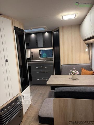 Wohnwagen HOBBY De Luxe 460 SFf Modell 2026