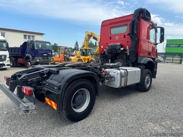 Camion ribaltabile trilaterale MERCEDES-BENZ Actros 2145  Allrad 4x4  Kipper +SZM