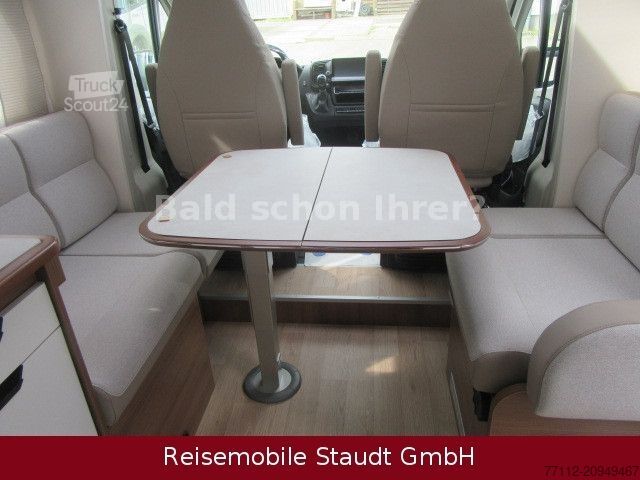 Autorulotă semi-integrată RAPIDO 696  F