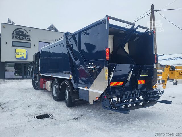Szemetesautó Mercedes-Benz Econic 2630 6x2 dwukomorowa, two chamber