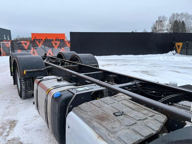 Chassihytt Volvo FMX 420 6x2*4 9 TON FRONT AXLE / PTO / CHASSIS ...