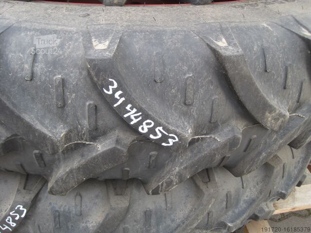 Kiti 270/95R32 + 300/95R46