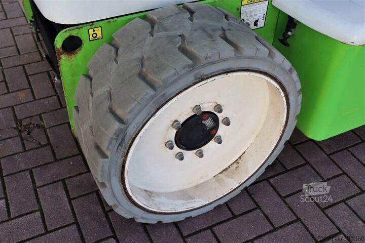 Plate-forme de travail télescopique articulée Niftylift HR17NDE HYBRIDE Hybrid Battery & Diesel, 17m Worki