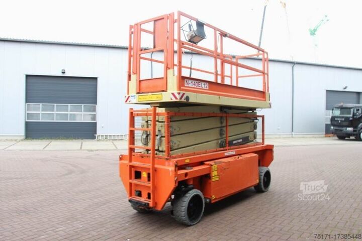 Ножичний підйомник Holland Lift Combistar N-140EL12 Valid inspection,