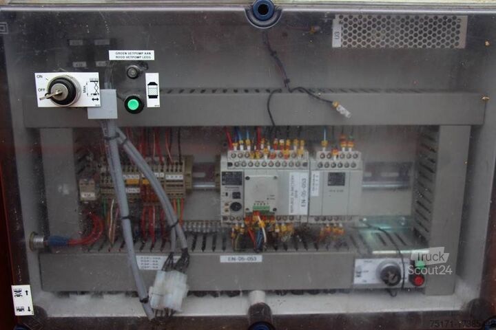 Ножичний підйомник Holland Lift Combistar N-140EL12 Valid inspection,